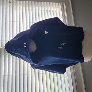 Under Armour Project Rock loose fit cropped short sleeve hoodie size large